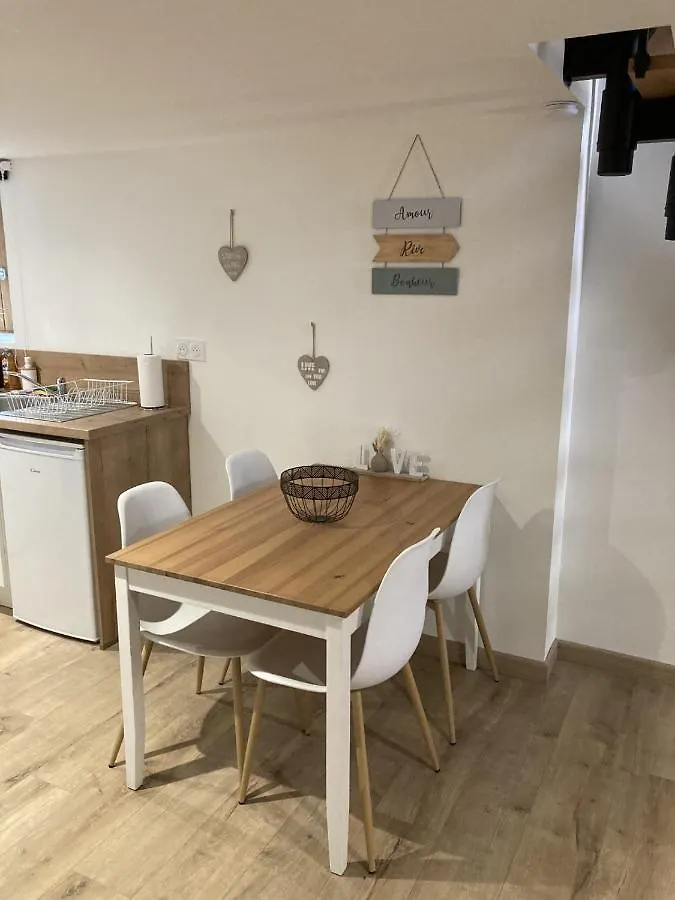 Apartmán Appartement Au Coeur D'Espalion Le Perchoir Du Lot