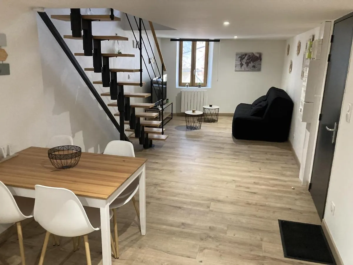 Appartement Au Coeur D'Espalion Le Perchoir Du Lot Francie